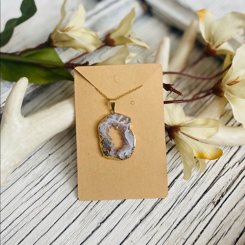 Druzy agate necklace ✨ 24k gold edging